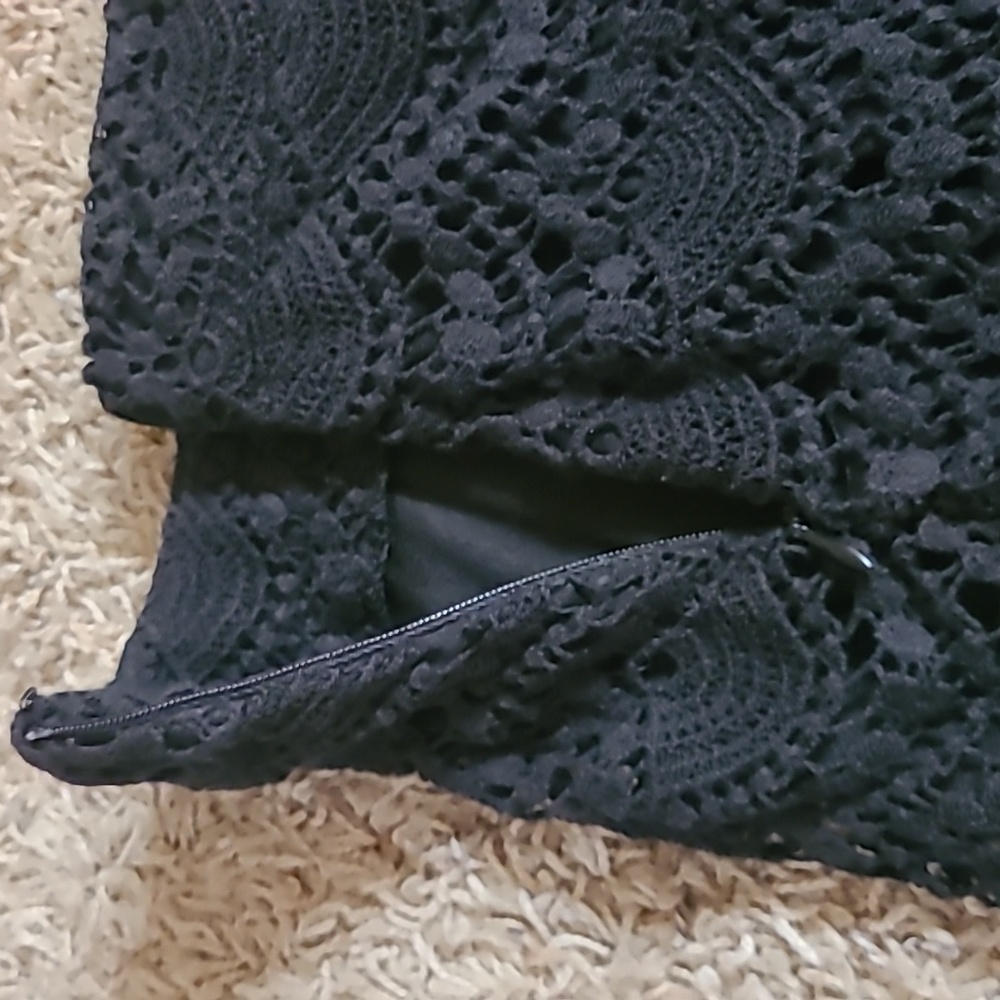 Love 21 Black Crochet Skirt Size Small - Picture 8 of 8